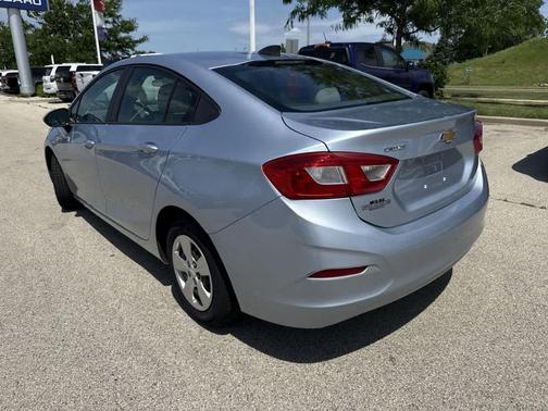 2017 Chevrolet Cruze LS