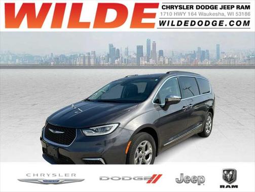 2022 Chrysler Pacifica Limited AWD