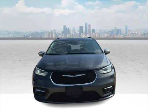 2022 Chrysler Pacifica Limited AWD
