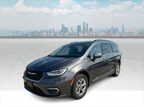 2022 Chrysler Pacifica Limited AWD