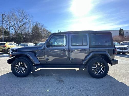 2025 Jeep Wrangler Sahara