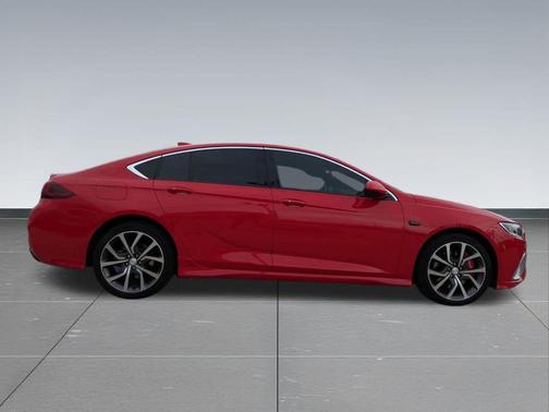 2018 Buick Regal Sportback GS