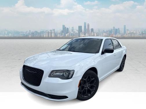 2022 Chrysler 300 Touring