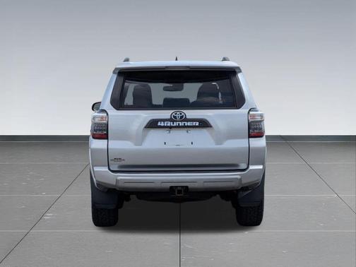 Classic Silver Metallic 2020 Toyota 4Runner TRD Off Road