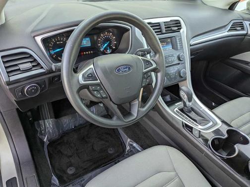 2015 Ford Fusion S