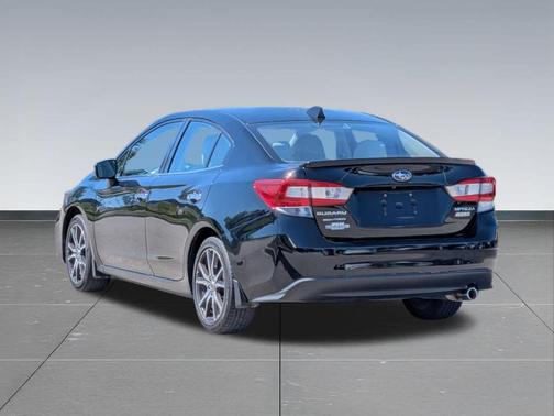 Crystal Black Silica 2017 Subaru Impreza Limited