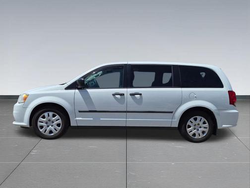 Bright White Clearcoat 2015 Dodge Grand Caravan AVP/SE