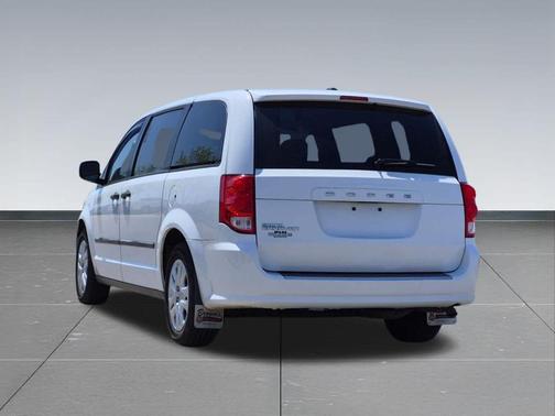 Bright White Clearcoat 2015 Dodge Grand Caravan AVP/SE
