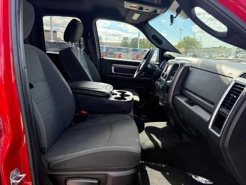 2021 RAM 1500 Classic SLT