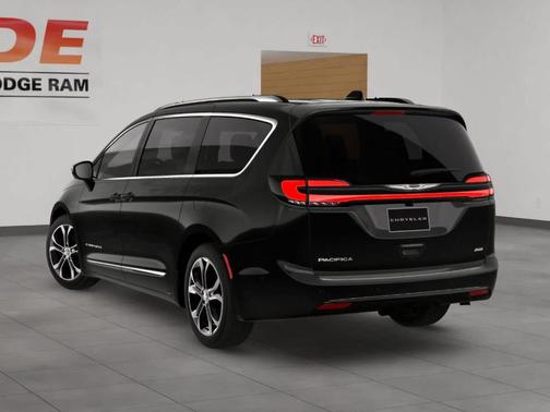 2026 Chrysler Pacifica Pinnacle