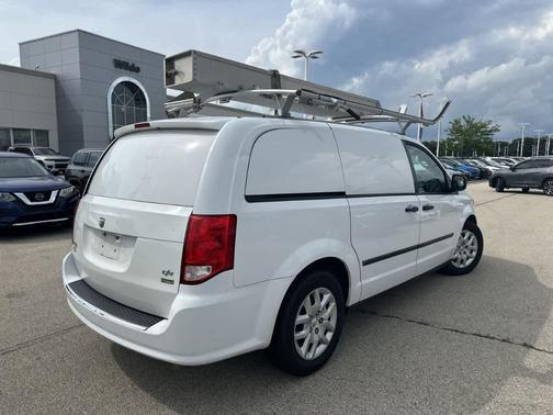 2014 RAM Cargo Tradesman