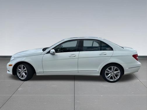 2012 Mercedes-Benz C-Class 