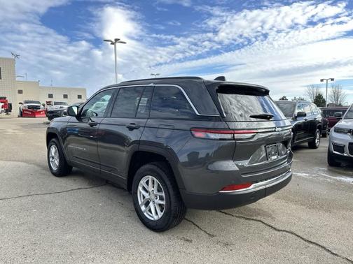 2025 Jeep Grand Cherokee Laredo X