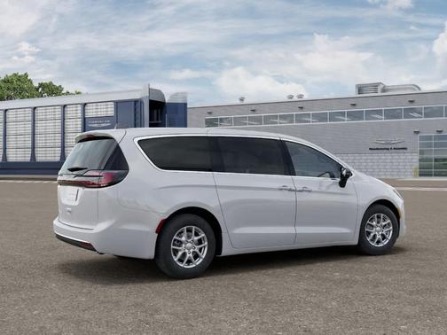 Bright White Clearcoat 2027 Chrysler Pacifica SELECT