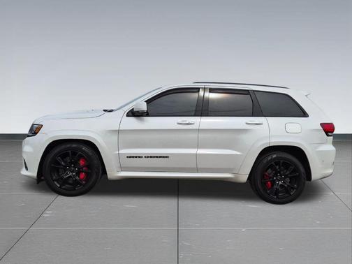 Ivory 2017 Jeep Grand Cherokee SRT
