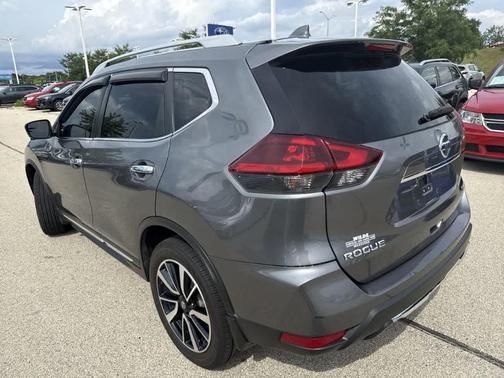 2018 Nissan Rogue SL