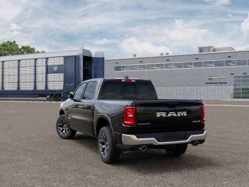 Diamond Black 2026 RAM 1500 Laramie
