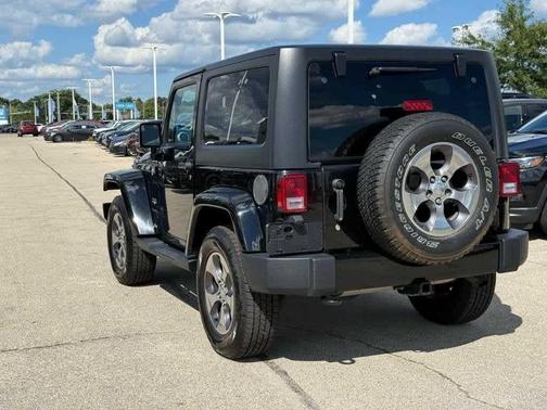 2016 Jeep Wrangler Sahara
