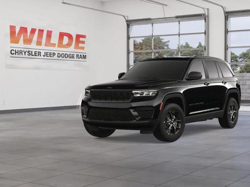 2025 Jeep Grand Cherokee Laredo