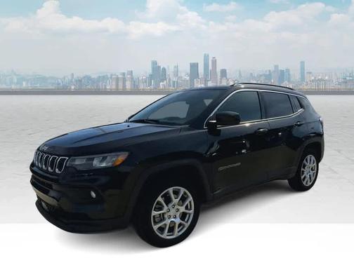 2024 Jeep Compass Latitude Lux