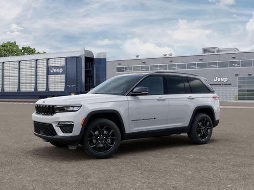 Bright White Clearcoat 2025 Jeep Grand Cherokee Limited