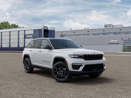Bright White Clearcoat 2025 Jeep Grand Cherokee Limited