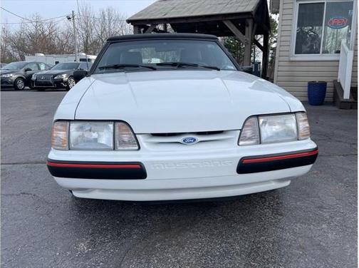 1988 Ford Mustang LX