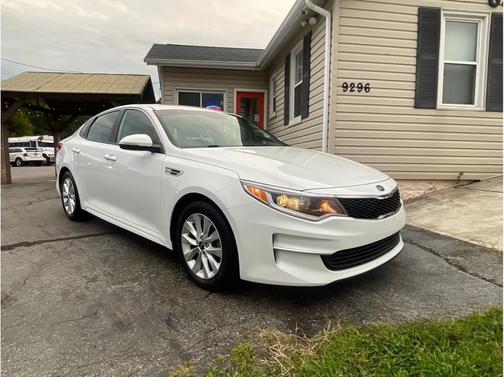 2018 Kia Optima LX