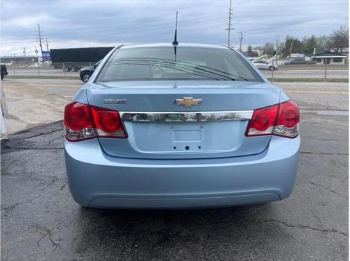 2012 Chevrolet Cruze LS