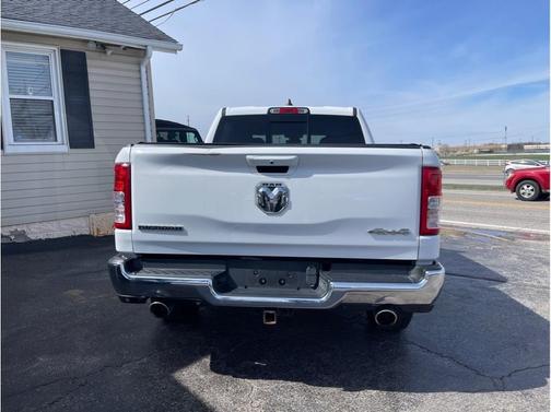 Bright White Clearcoat 2021 RAM 1500 Big Horn/Lone Star