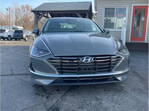 2021 Hyundai SONATA SE