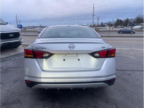 2024 Nissan Altima 2.5 SV