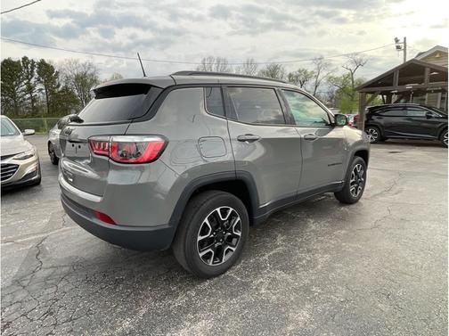 Sting-Gray Clearcoat 2019 Jeep Compass Upland Edition 4x4