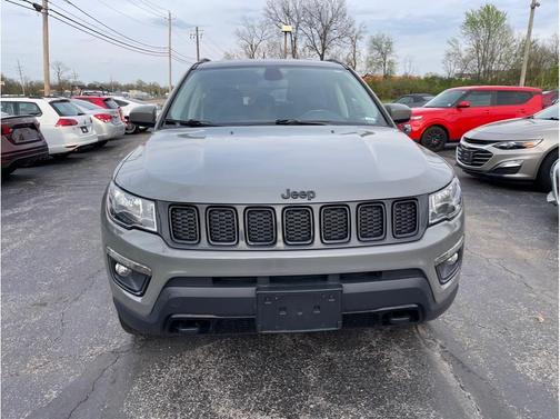 Sting-Gray Clearcoat 2019 Jeep Compass Upland Edition 4x4