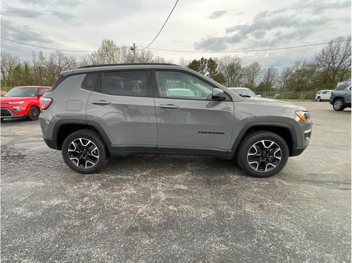 Sting-Gray Clearcoat 2019 Jeep Compass Upland Edition 4x4