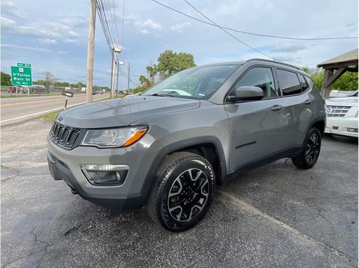 Sting-Gray Clearcoat 2019 Jeep Compass Upland Edition 4x4