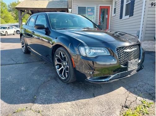 2017 Chrysler 300 S
