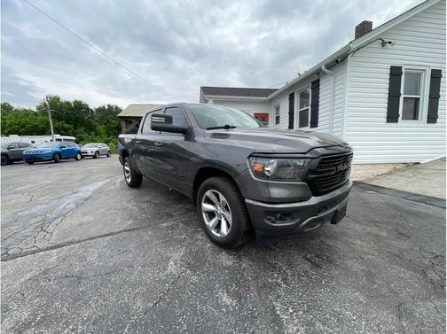 Granite Crystal Metallic Clearcoat 2020 RAM 1500 Big Horn/Lone Star