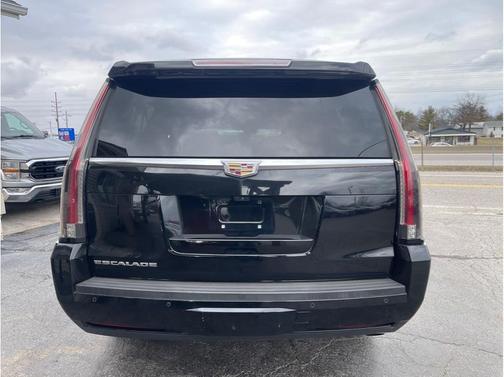 2017 Cadillac Escalade ESV Sport