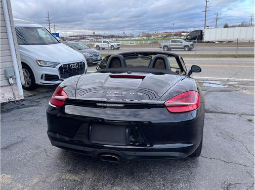 2013 Porsche Boxster Convertible 2D