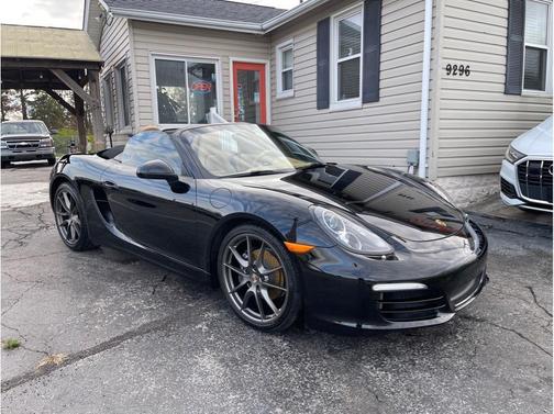 2013 Porsche Boxster Convertible 2D