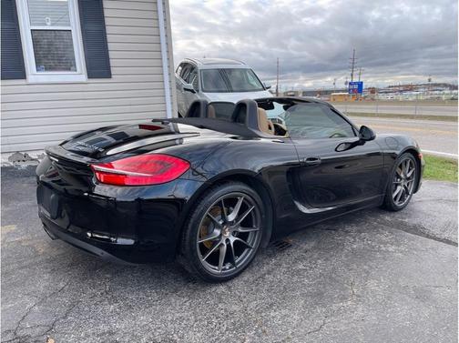 2013 Porsche Boxster Convertible 2D