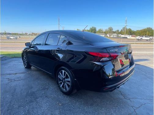 2024 Nissan Versa 1.6 S
