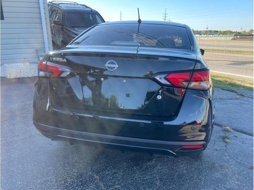 2024 Nissan Versa 1.6 S