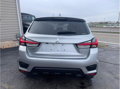 2024 Mitsubishi Outlander Sport 2.0 ES