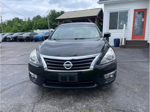 Super Black 2015 Nissan Altima 2.5 SL