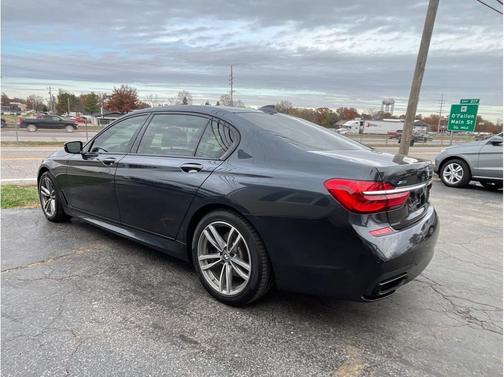 2018 BMW 750 i xDrive