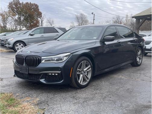 2018 BMW 750 i xDrive