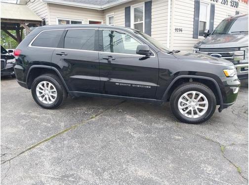 2022 Jeep Grand Cherokee Laredo