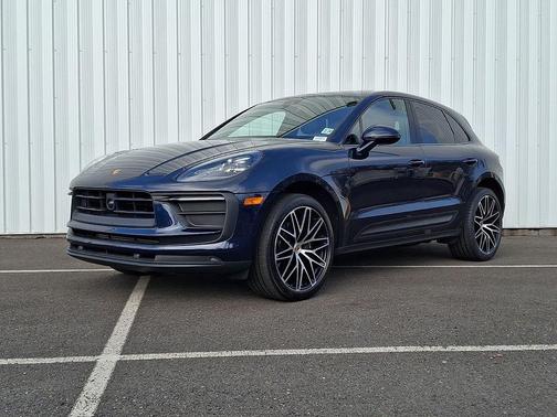2023 Porsche Macan Macan